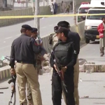 وفاقی وزیر اُمور کشمیر علی امین گنڈاپور دی مقبوضہ کشمیر اچ نام نہاد انتخابات دے موقع تے کرفیو دے نفاذ تے بھارتی فوج دیاںپر تشدد کاروایاں دی شدید الفاظ اچ مذمت وفاقی وزیر اُمور کشمیر علی امین گنڈاپور دی مقبوضہ کشمیر اچ نام نہاد انتخابات دے موقع تے کرفیو دے نفاذ تے بھارتی فوج دیاںپر تشدد کاروایاں دی شدید الفاظ اچ مذمت