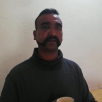 وزیراعظم محمد نواز شریف خلیجی ملکاں وچال پیدا تھئی صورتحال دے تناظر اچ سعودی عرب دے دورہ تے جدہ پج گئن ،گورنر مکہ شہزادہ فیصل بن عبدالعزیز ’ وزیراعظم دا خیرمقدم کیتا وزیراعظم محمد نواز شریف خلیجی ملکاں وچال پیدا تھئی صورتحال دے تناظر اچ سعودی عرب دے دورہ تے جدہ پج گئن ،گورنر مکہ شہزادہ فیصل بن عبدالعزیز ’ وزیراعظم دا خیرمقدم کیتا