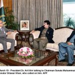 حکومت اپوزیشن جماعتاں دے جلسے جلوساں توں اصلوں وی پریشان کائنی ، خواجہ محمد آصف حکومت اپوزیشن جماعتاں دے جلسے جلوساں توں اصلوں وی پریشان کائنی ، خواجہ محمد آصف