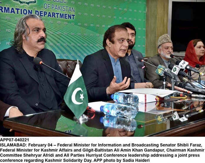 APP07-040221Infominister-Islamabad