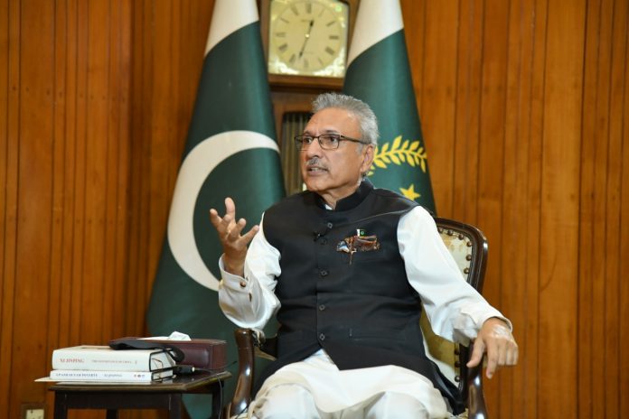 President-Arif-Alvi-27-696x464