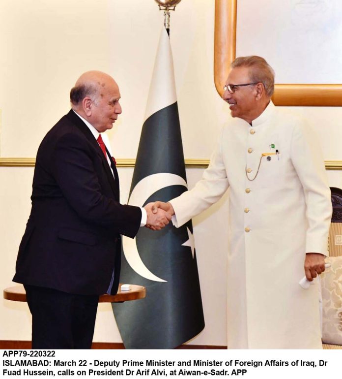 APP79-220322President-Islamabad