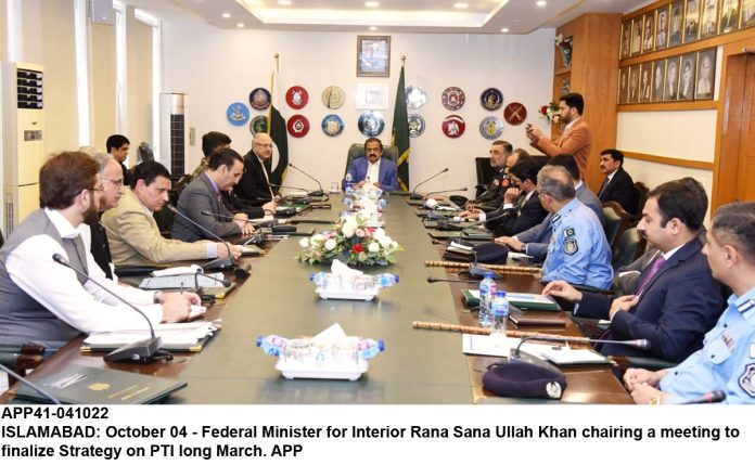 APP41-041022Islamabad