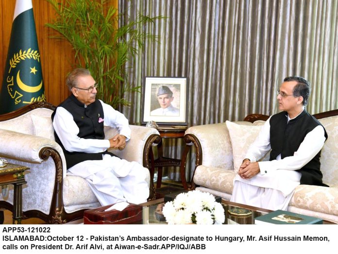 APP53-121022President-Islamabad