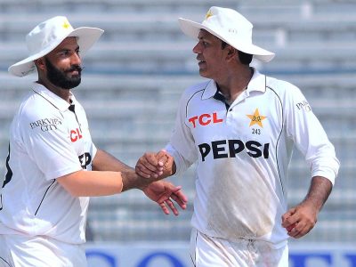 APP08-181024
MULTAN: October 18 - Pakistan's Noman Ali 11 wickets and Sajid Khan 9 wickets celebrating after beat England by 152 runs during day four of the Second Test Match between Pakistan and England at Multan Cricket Stadium. APP/QSM/MAF/FHA