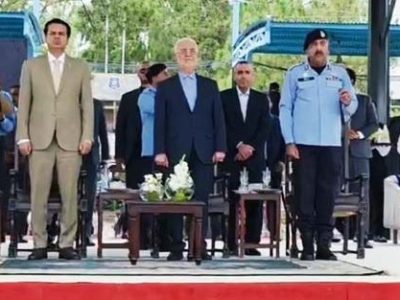 مومنی پولیس لائن